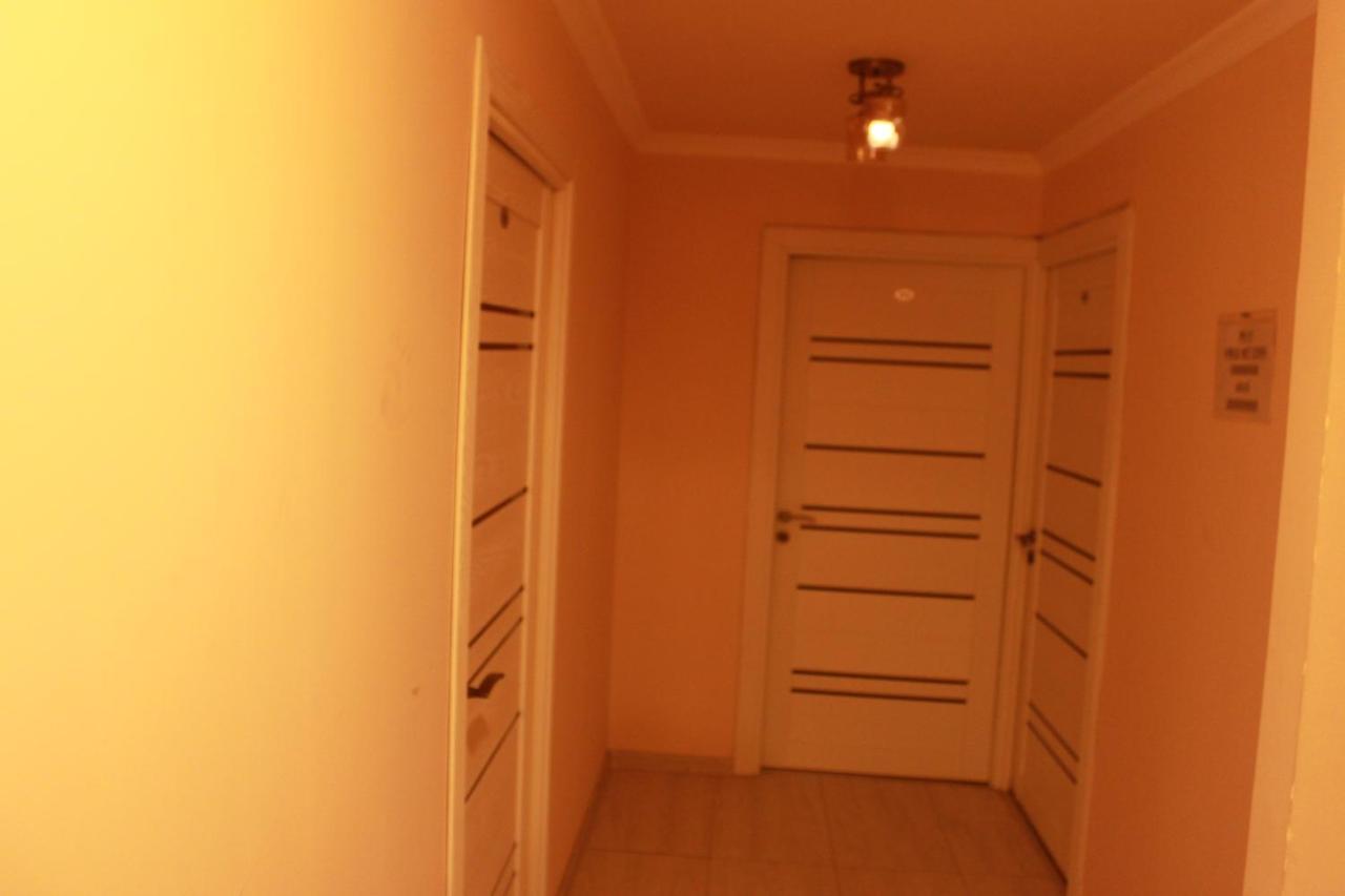 Hotel International Yerevan Exterior photo